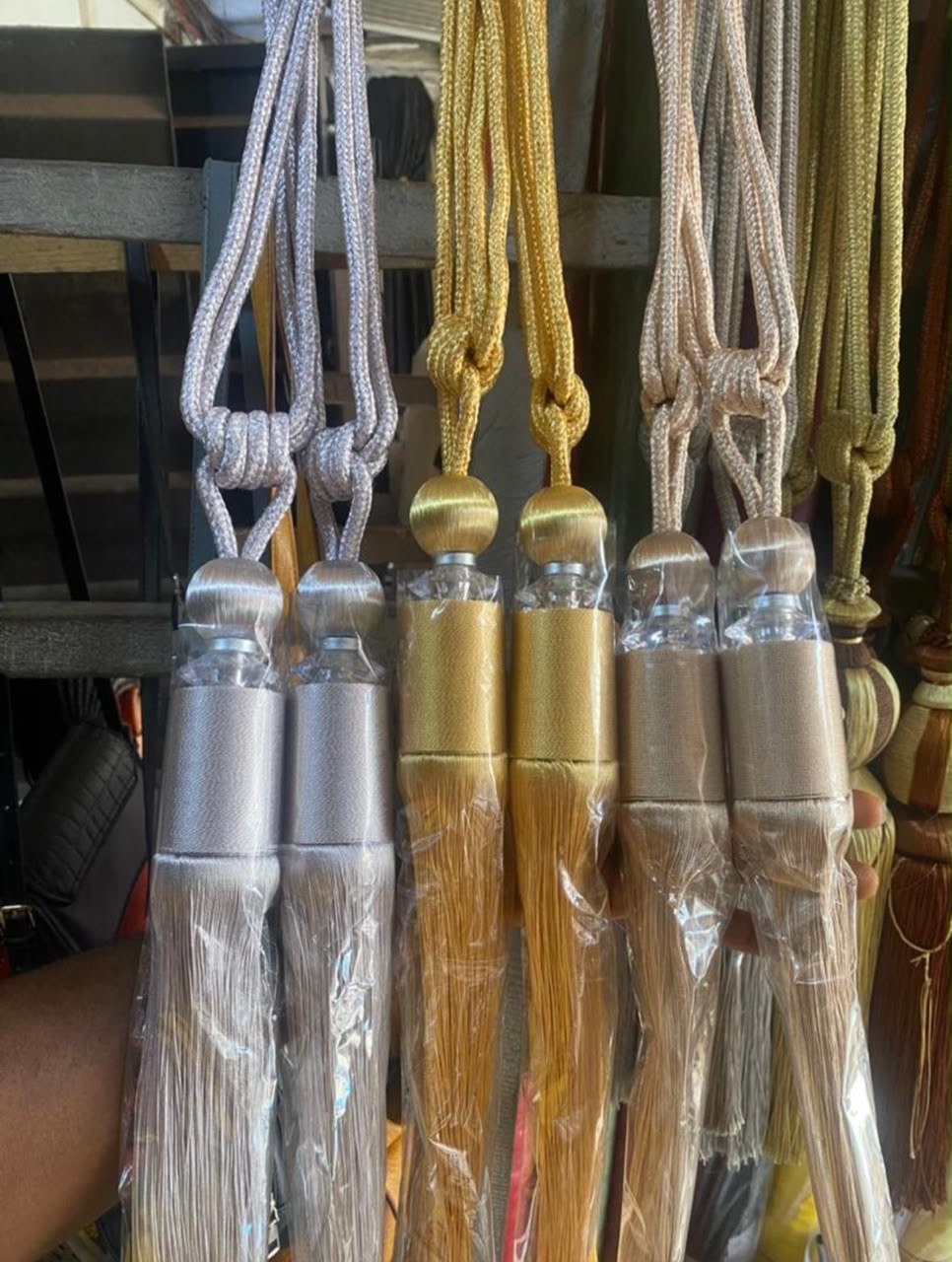 MEDIUM ROPES